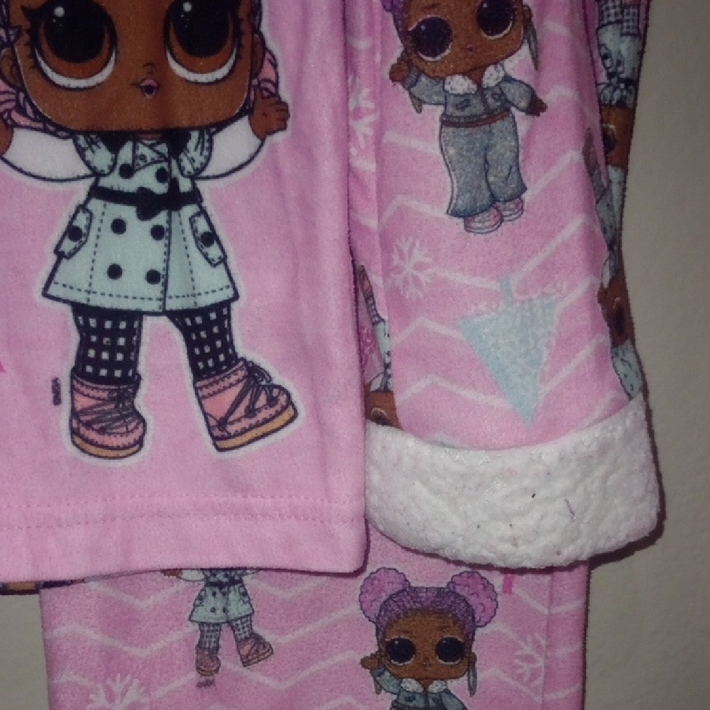 Sale💜L.O.L. Surprise! Pink and Green Pajama Set - Picture 6 of 10